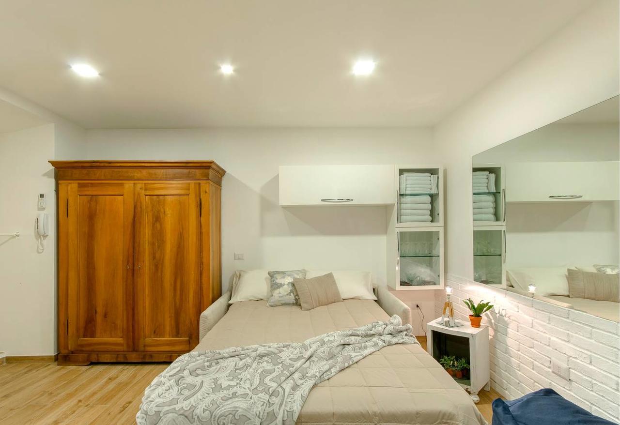 Brand New! Luxurious Apartment In Heart Of Milan Milão Exterior foto